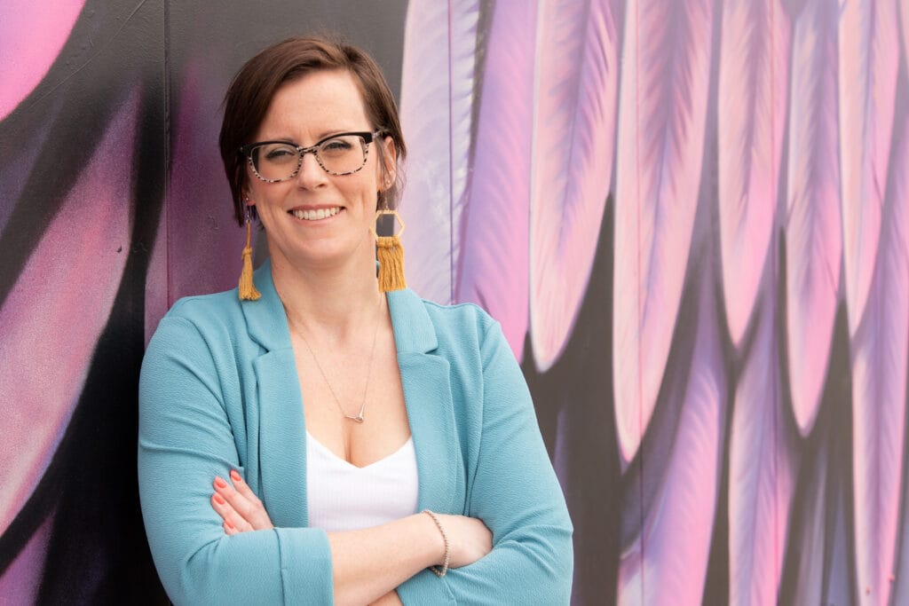 A picture of Sarah McKenzie, owner of Sarah McKenzie Copywriting & Web Design